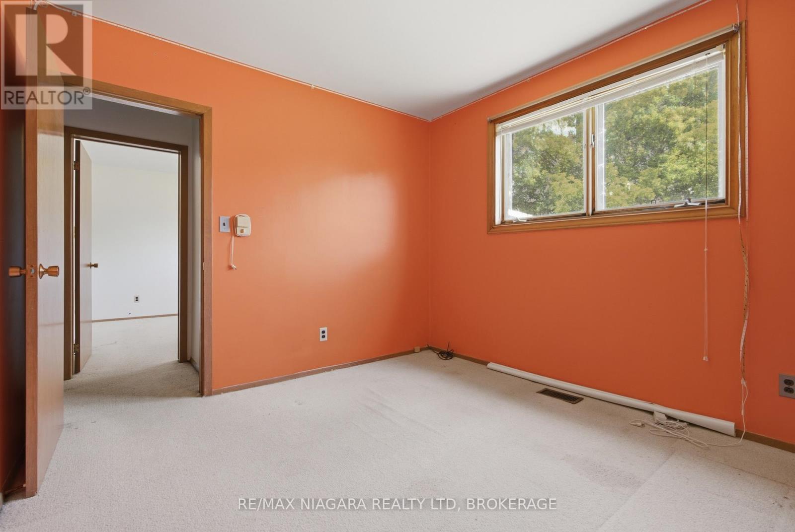 6579 Crawford Street, Niagara Falls, Ontario  L2E 5Z3 - Photo 19 - X13446056