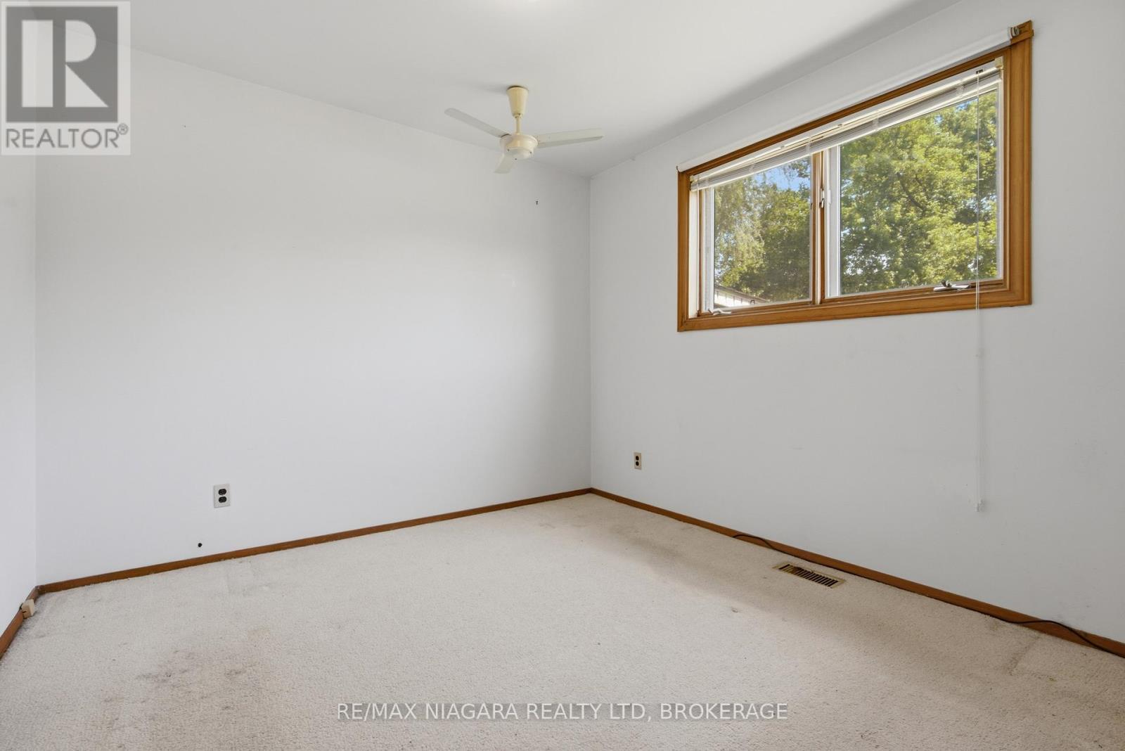 6579 Crawford Street, Niagara Falls, Ontario  L2E 5Z3 - Photo 20 - X13446056