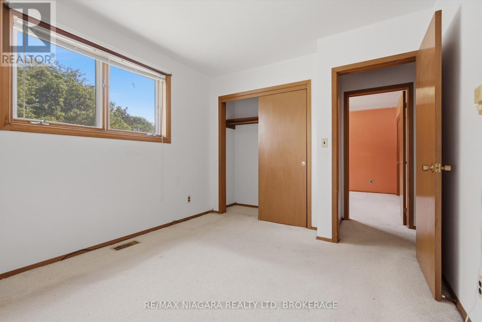 6579 Crawford Street, Niagara Falls, Ontario  L2E 5Z3 - Photo 21 - X13446056