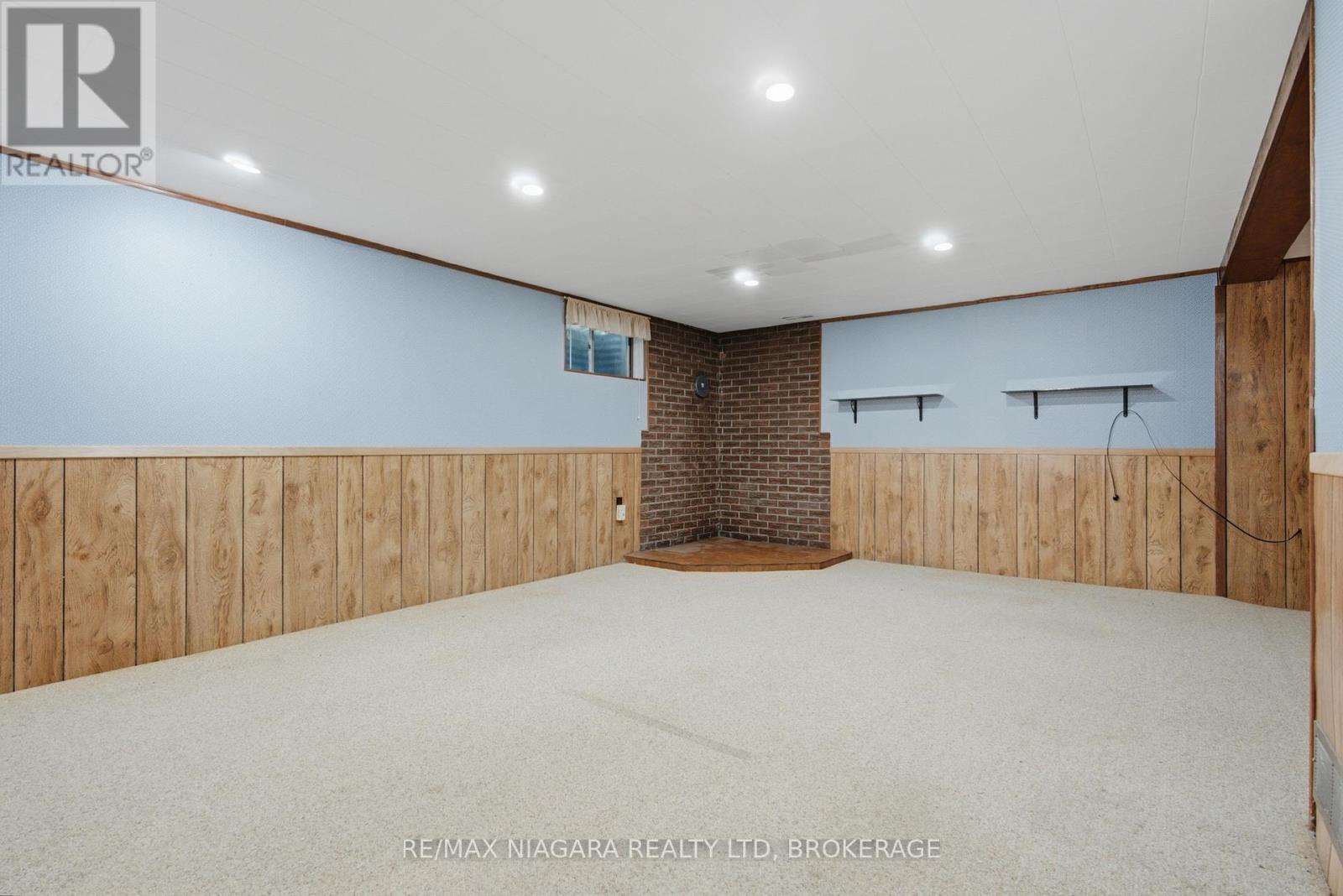 6579 Crawford Street, Niagara Falls, Ontario  L2E 5Z3 - Photo 22 - X13446056