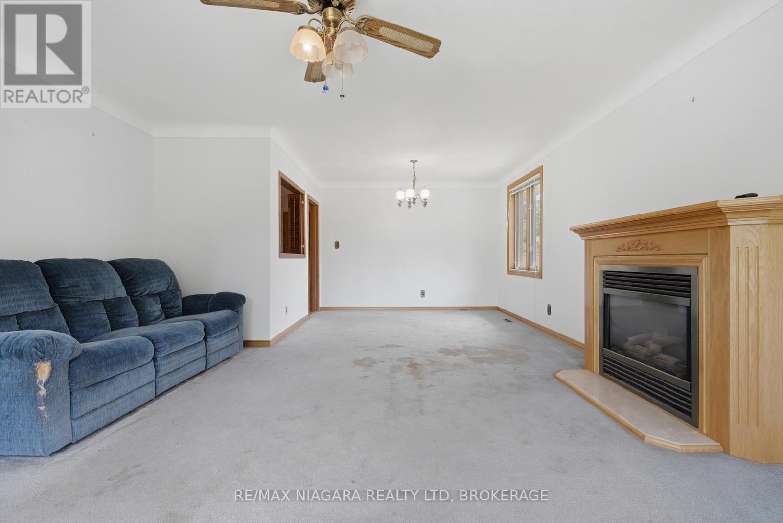 6579 Crawford Street, Niagara Falls, Ontario  L2E 5Z3 - Photo 9 - X13446056
