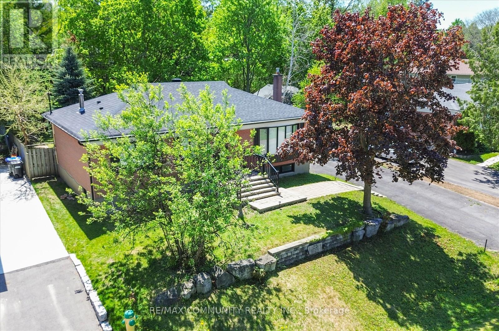 25 George Street, New Tecumseth, Ontario  L9R 1M7 - Photo 4 - N13445854