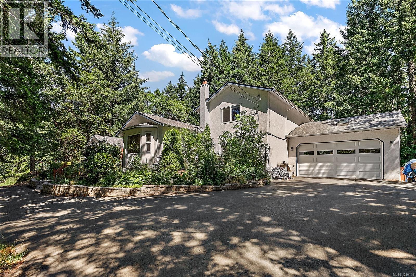 816 Finlayson Arm Rd, Highlands, British Columbia  V9B 6E5 - Photo 4 - 1040119