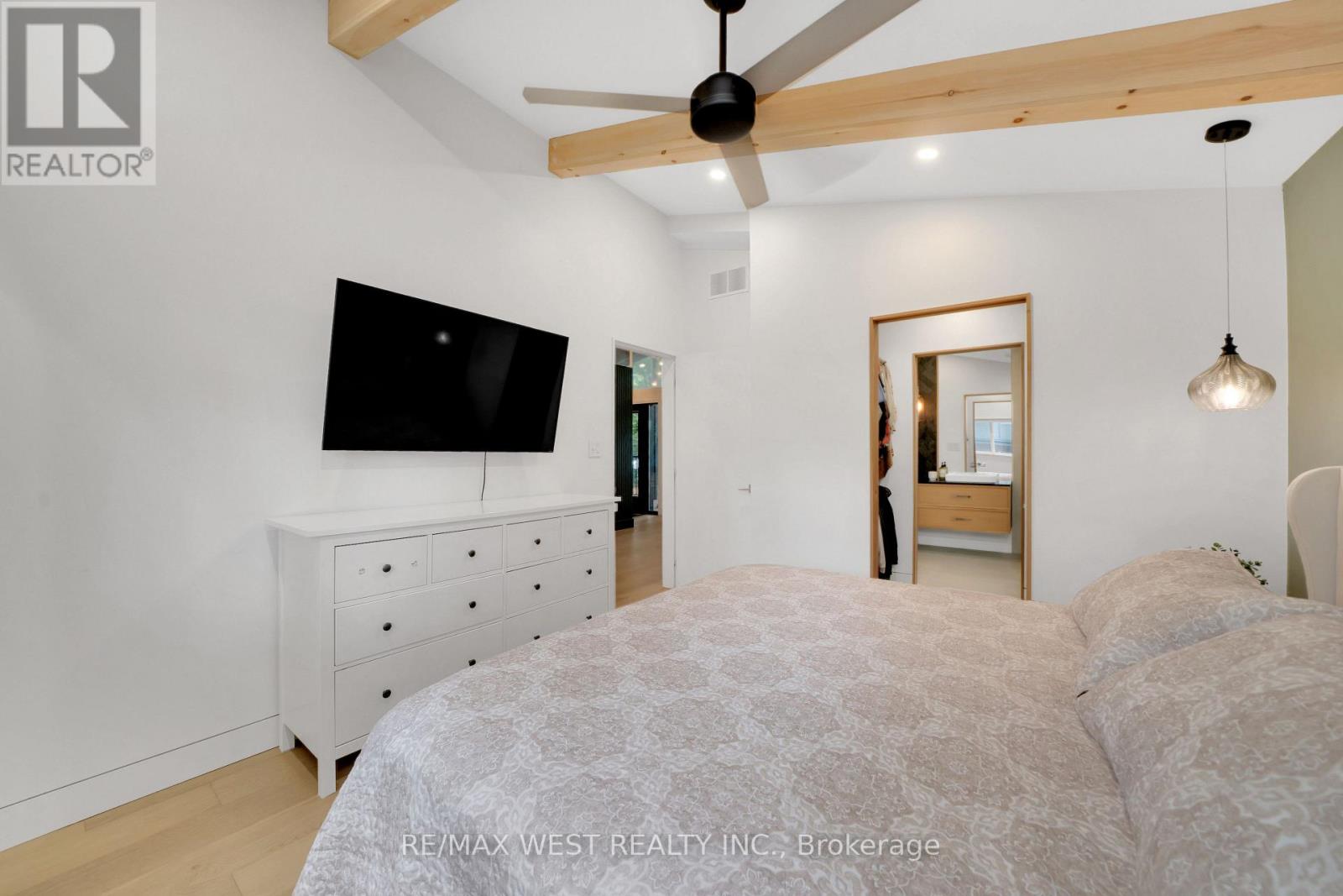 94 28th Street N, Wasaga Beach, Ontario  L9Z 2E2 - Photo 24 - S13445916