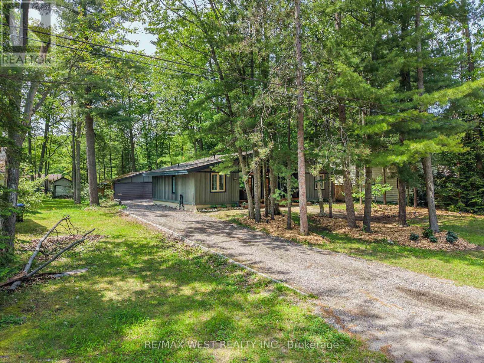 94 28th Street N, Wasaga Beach, Ontario  L9Z 2E2 - Photo 5 - S13445916