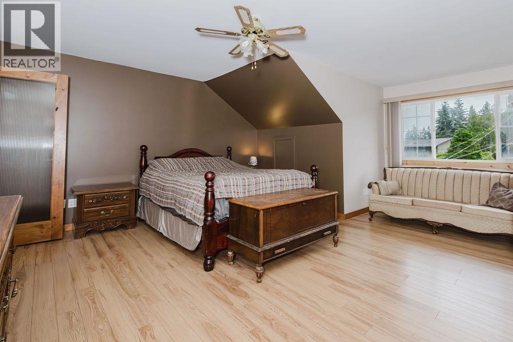 279 Lark Road, Gibsons, British Columbia  V0N 1V4 - Photo 17 - R3132974