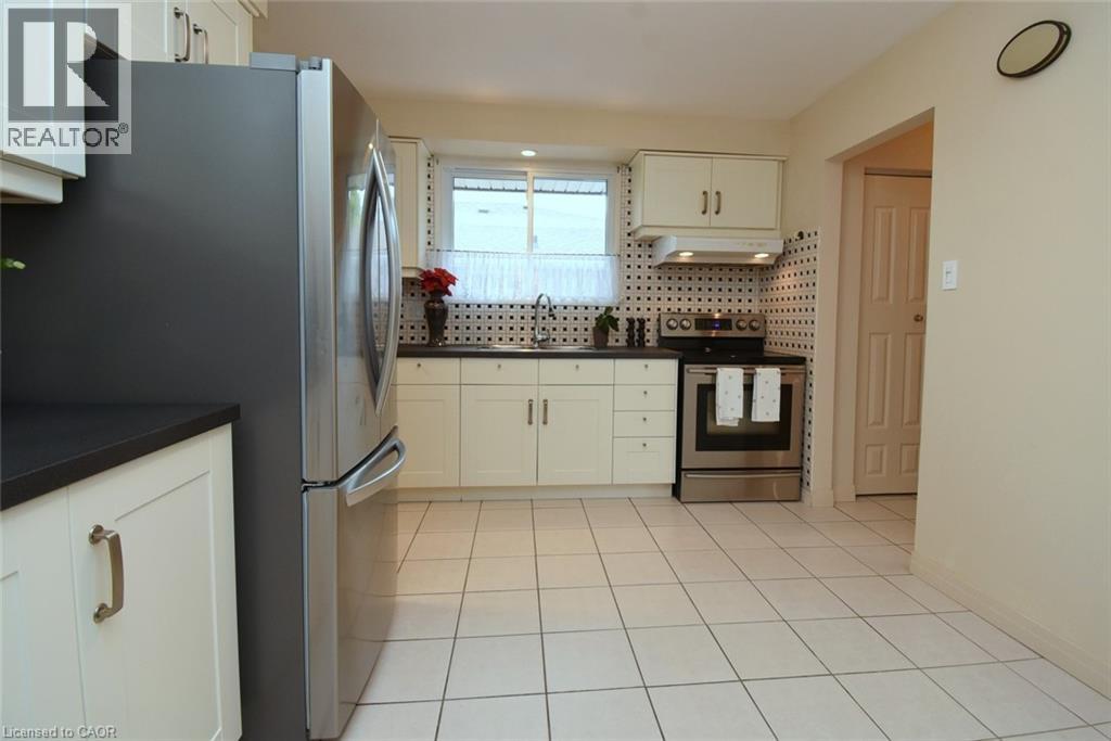 68 Tindale Court, Hamilton, Ontario  L8K 6C7 - Photo 7 - 40839758