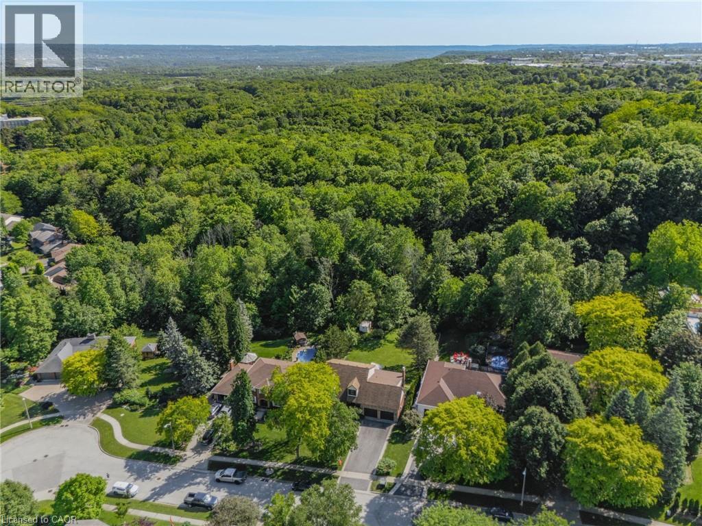 5 Mays Crescent, Waterdown, Ontario  L8B 0G4 - Photo 3 - 40839710