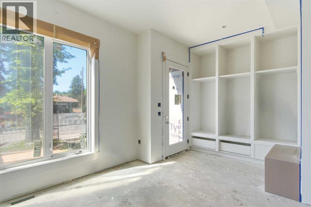 2716 3 Avenue Nw, Calgary, Alberta  T2N 0L7 - Photo 4 - A2318939