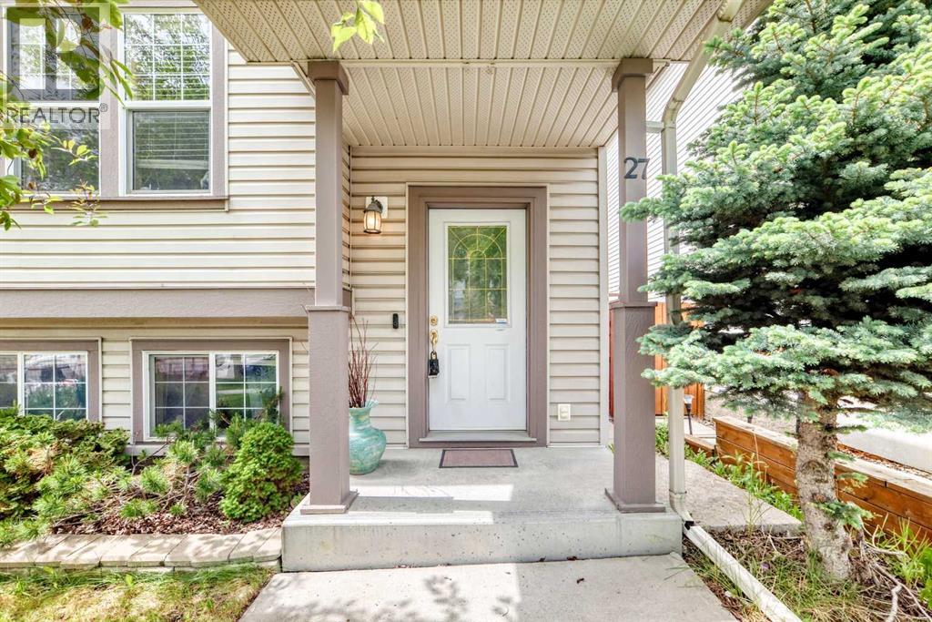 27 Covepark Drive Ne, Calgary, Alberta  T3K 5T6 - Photo 2 - A2318996
