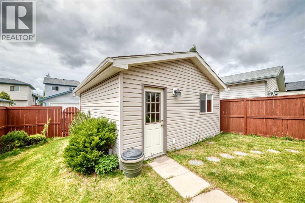 27 Covepark Drive Ne, Calgary, Alberta  T3K 5T6 - Photo 39 - A2318996
