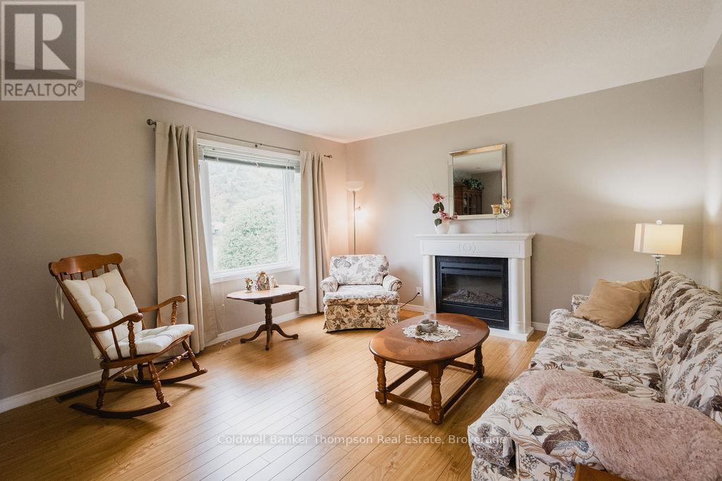 35 John Street, Sundridge, Ontario P0A 1Z0 - Photo 12 - X13446086