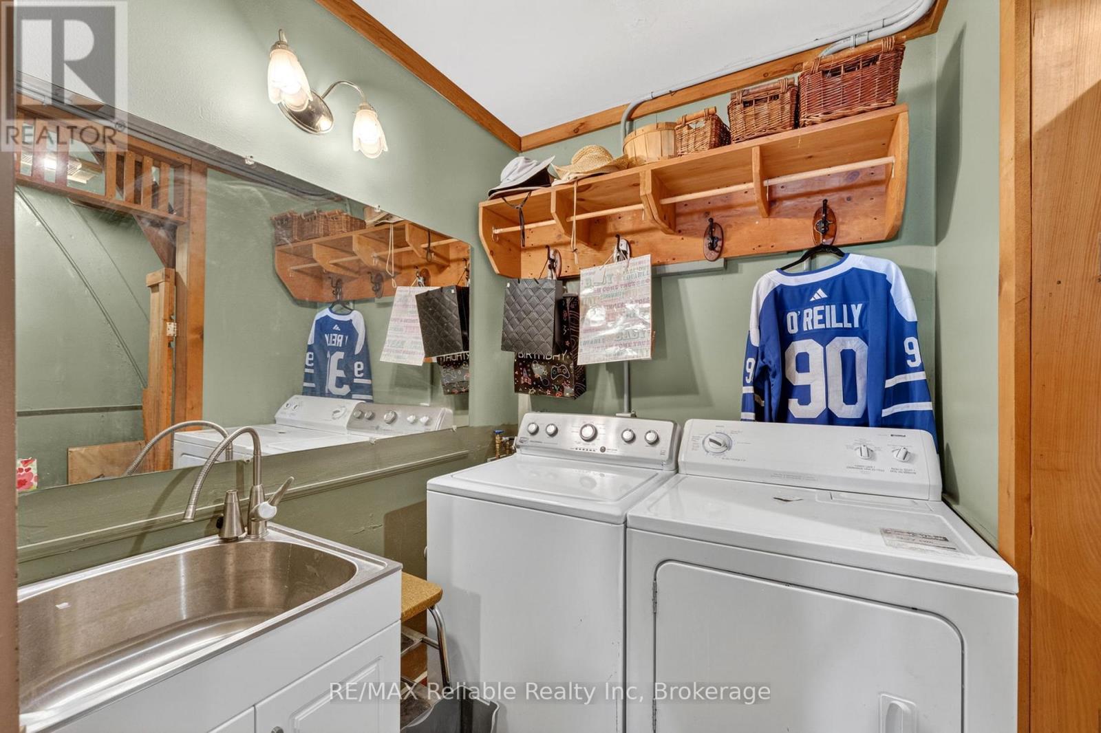 31 London Road W, Bluewater (Stanley), Ontario  N0M 1J0 - Photo 14 - X13446118