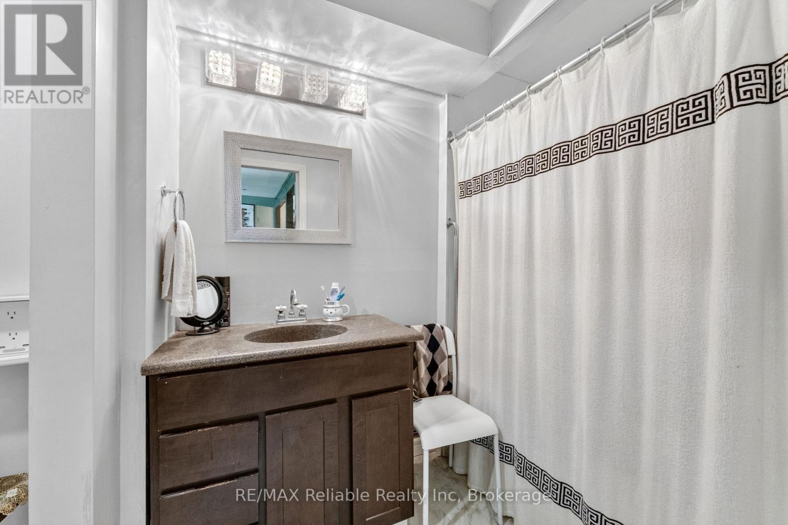 31 London Road W, Bluewater (Stanley), Ontario  N0M 1J0 - Photo 21 - X13446118