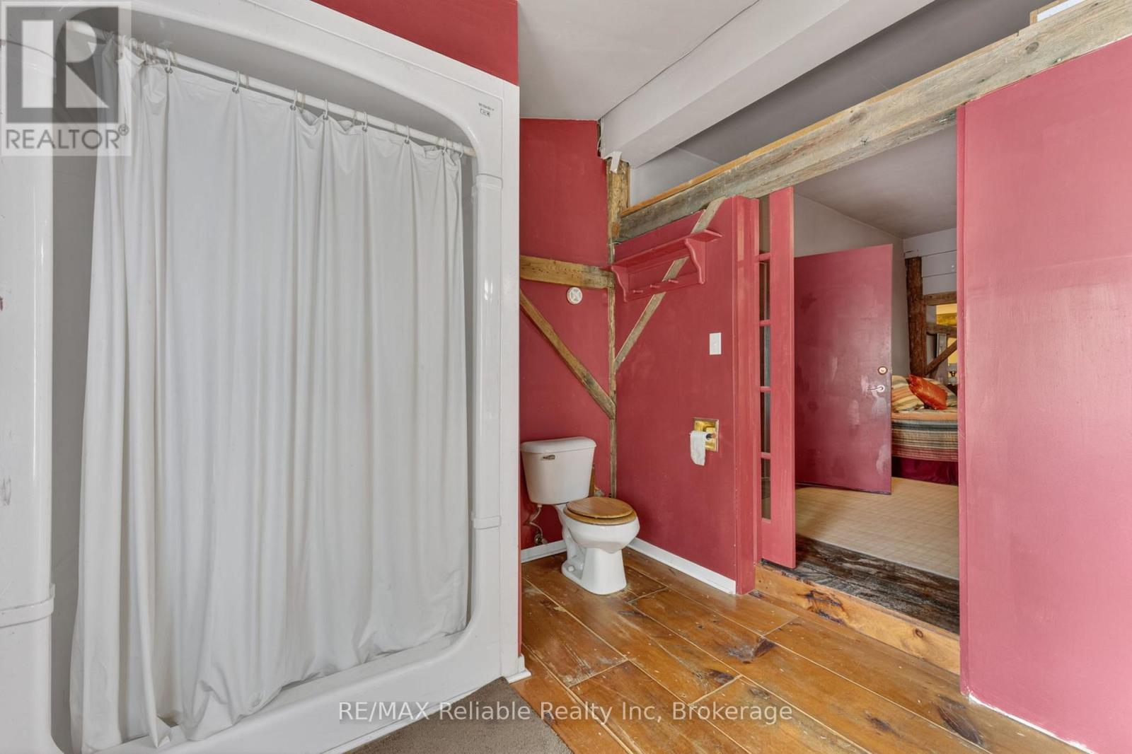 31 London Road W, Bluewater (Stanley), Ontario  N0M 1J0 - Photo 30 - X13446118