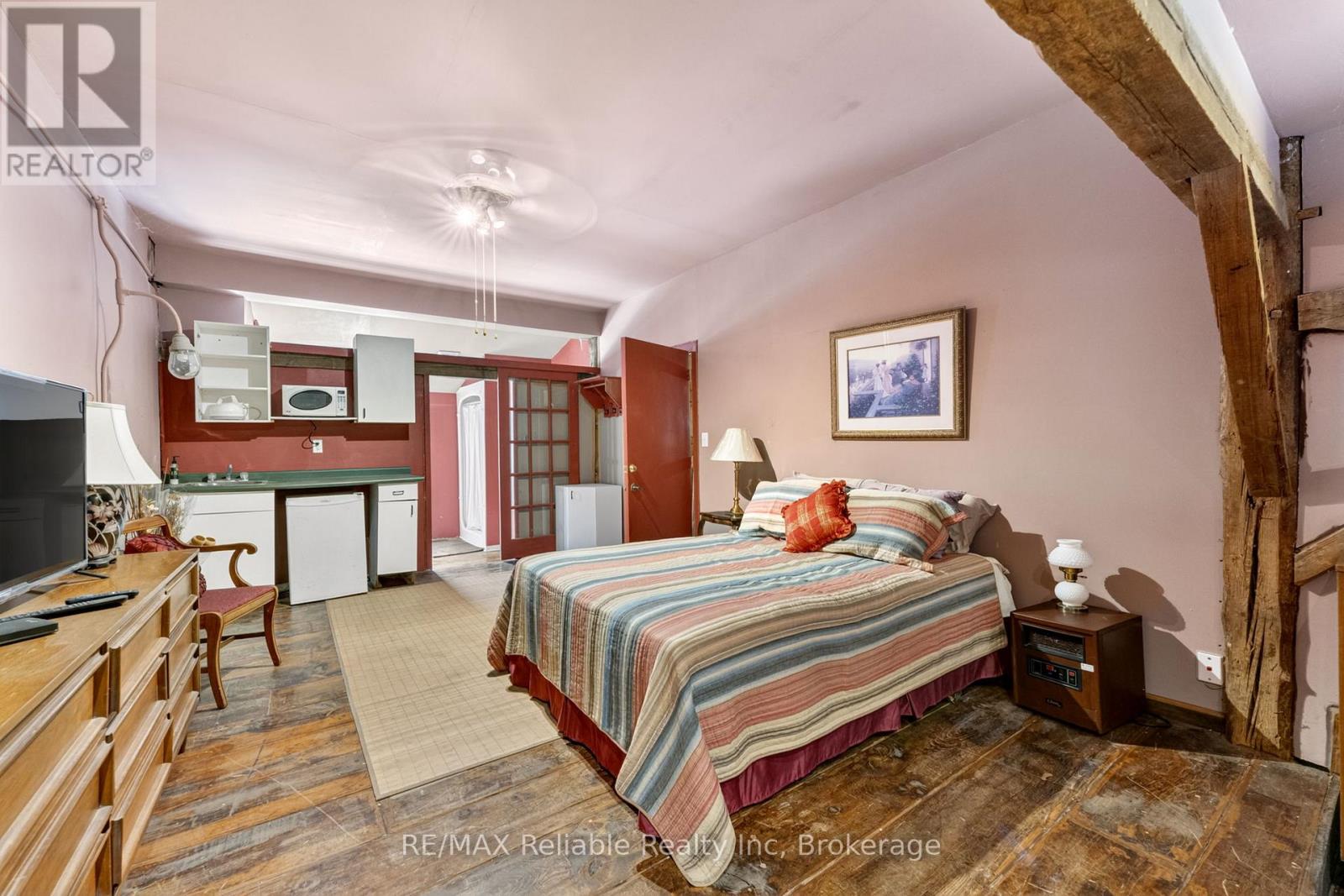 31 London Road W, Bluewater (Stanley), Ontario  N0M 1J0 - Photo 31 - X13446118