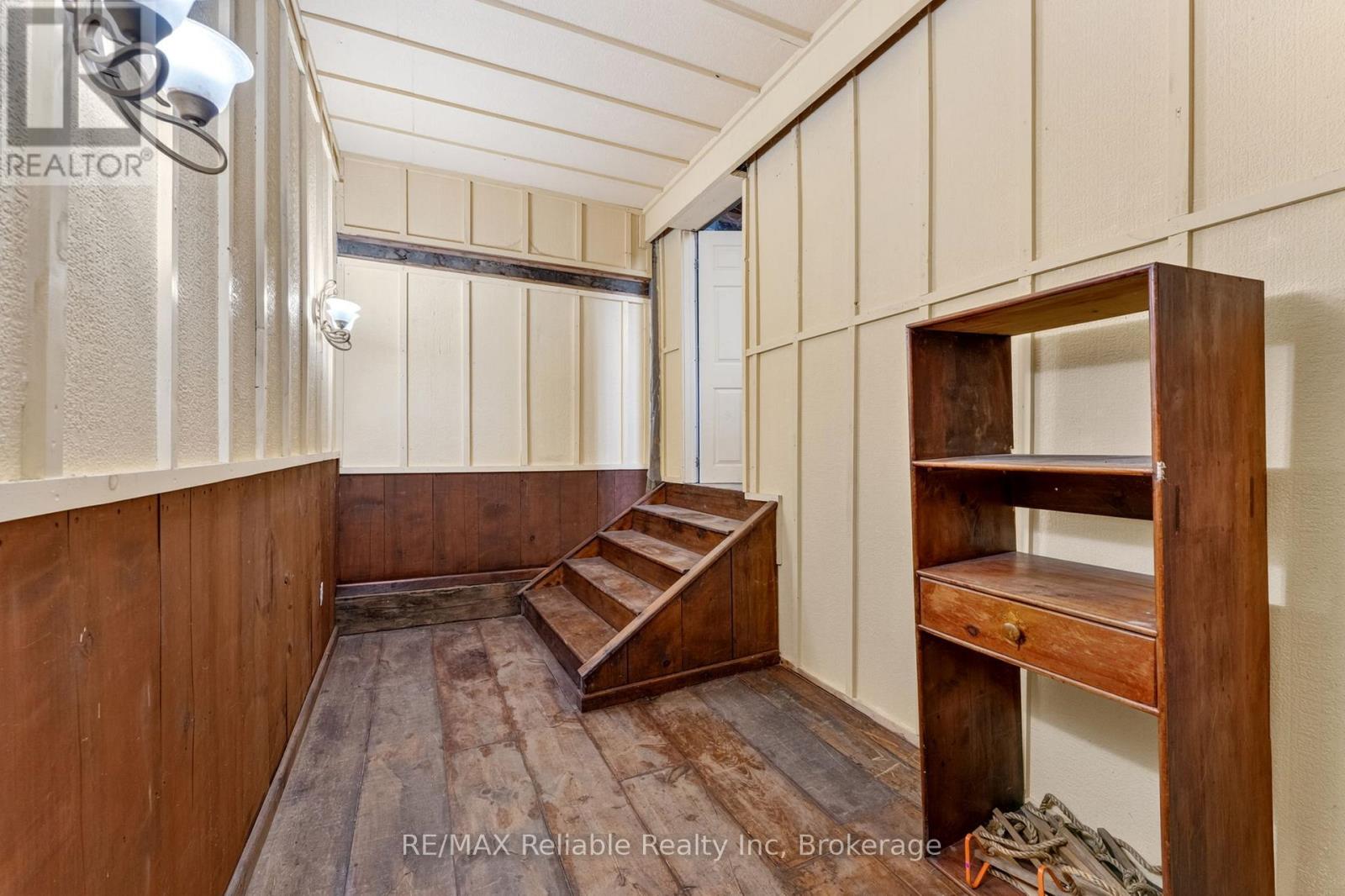 31 London Road W, Bluewater (Stanley), Ontario  N0M 1J0 - Photo 35 - X13446118