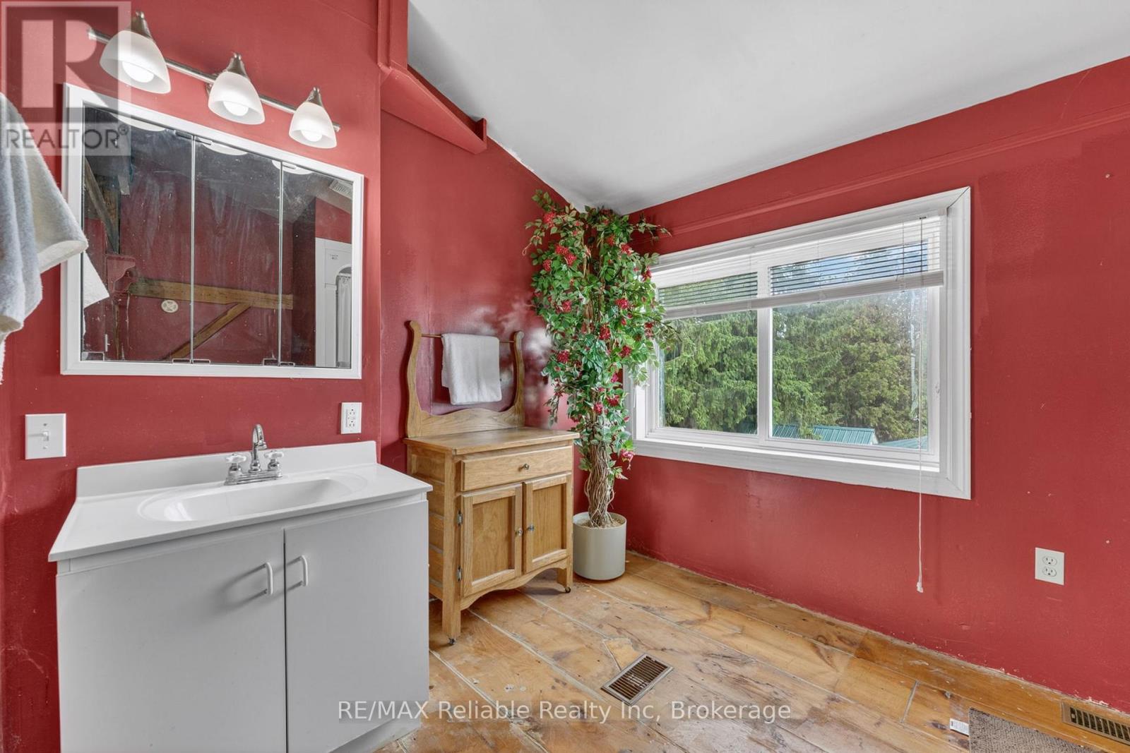 31 London Road, Bluewater (Stanley), Ontario  N0M 1J0 - Photo 29 - X13446122