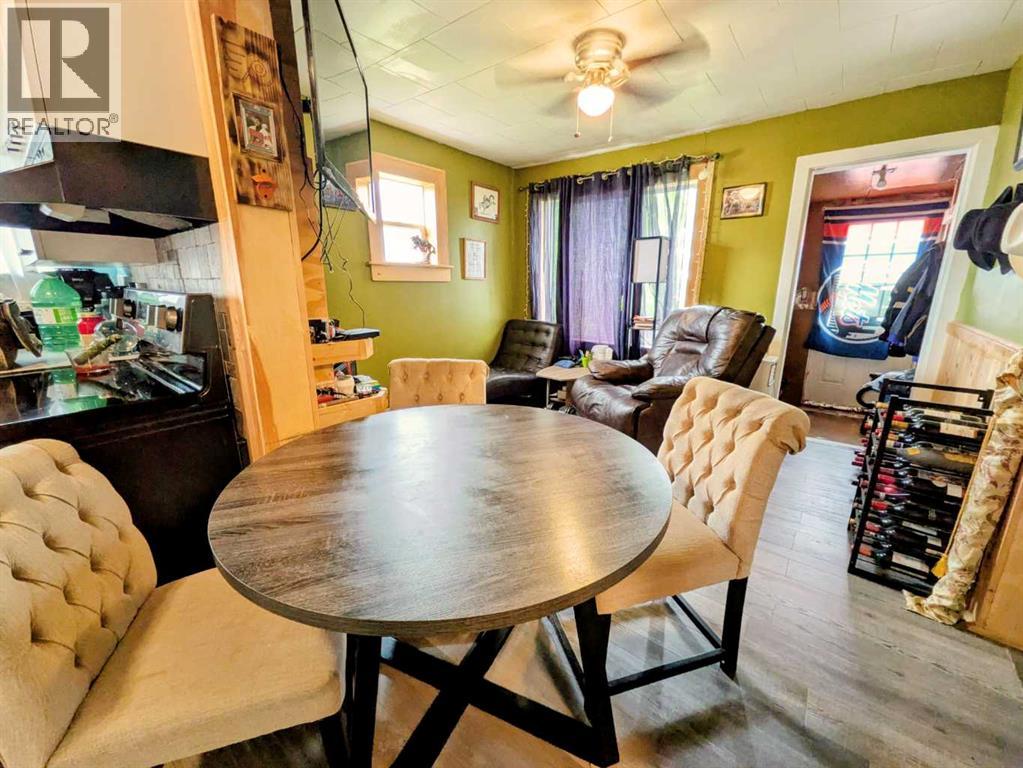 4824 47 Avenue, Spirit River, Alberta  T0H 3G0 - Photo 8 - A2321119