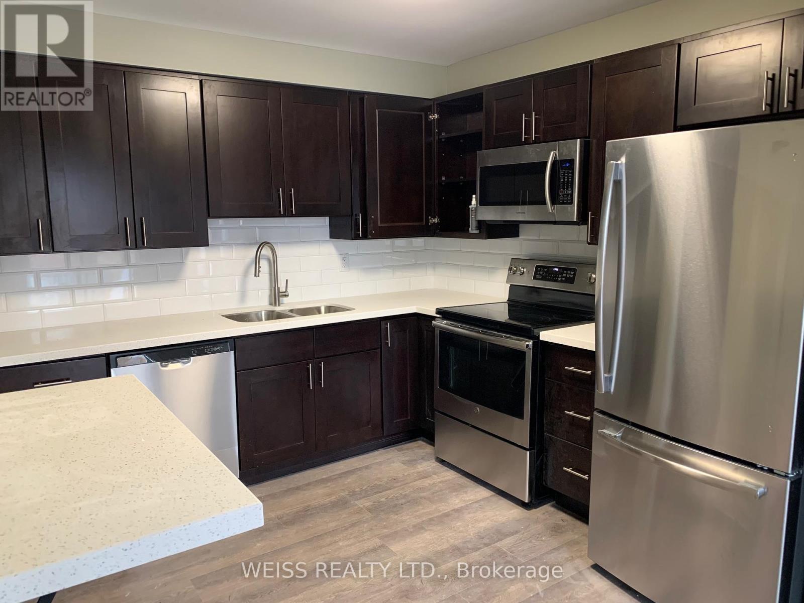 2nd Flr - 330 Marlee Avenue, Toronto, Ontario  M6B 3H8 - Photo 2 - W13445824