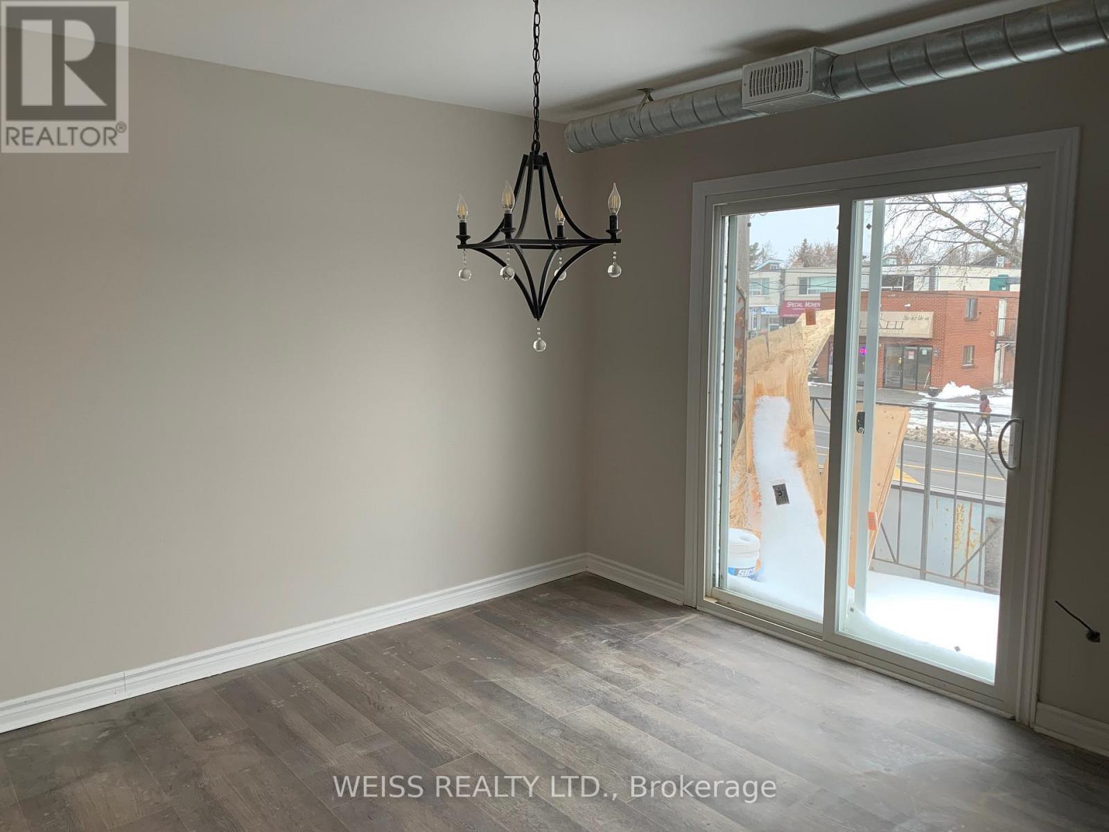 2nd Flr - 330 Marlee Avenue, Toronto, Ontario  M6B 3H8 - Photo 3 - W13445824