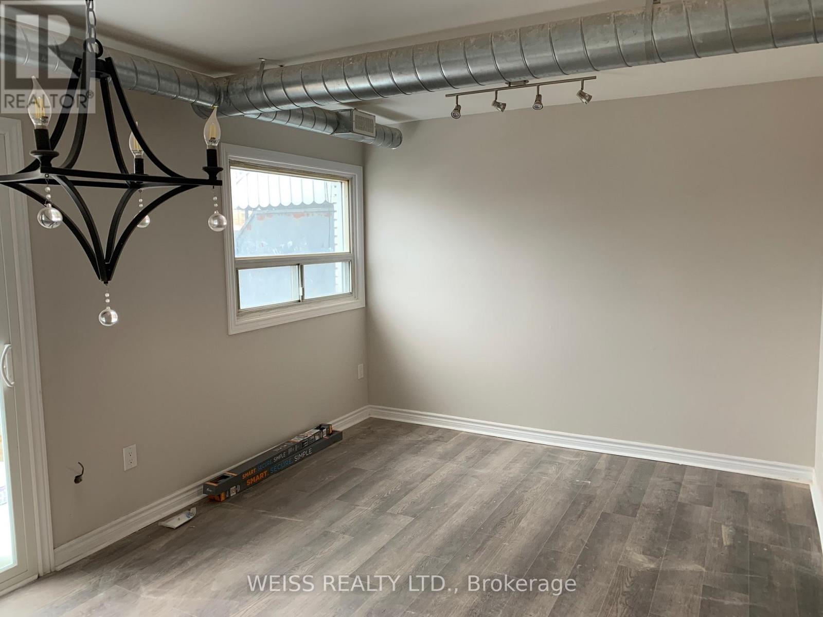 2nd Flr - 330 Marlee Avenue, Toronto, Ontario  M6B 3H8 - Photo 4 - W13445824