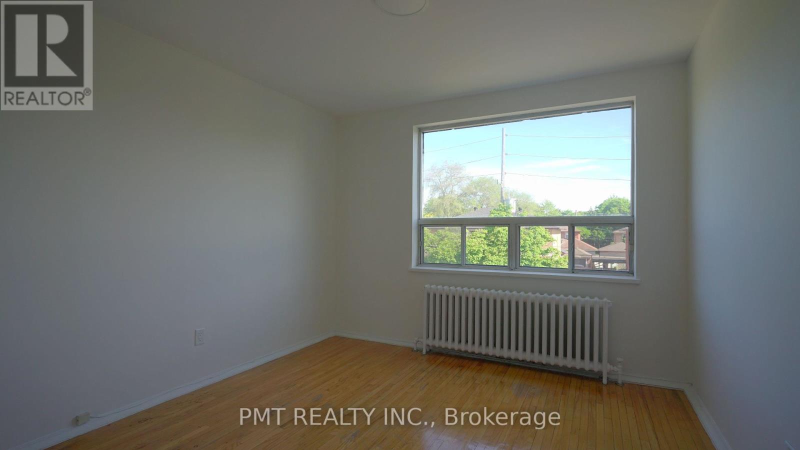 7 - 137 Brookhaven Drive, Toronto, Ontario  M6M 4P1 - Photo 13 - W13445884