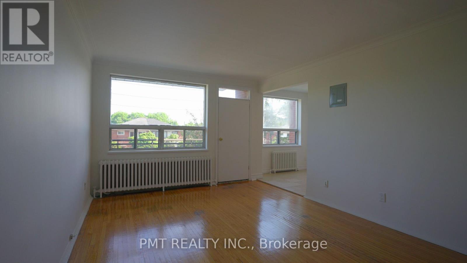 7 - 137 Brookhaven Drive, Toronto, Ontario  M6M 4P1 - Photo 2 - W13445884