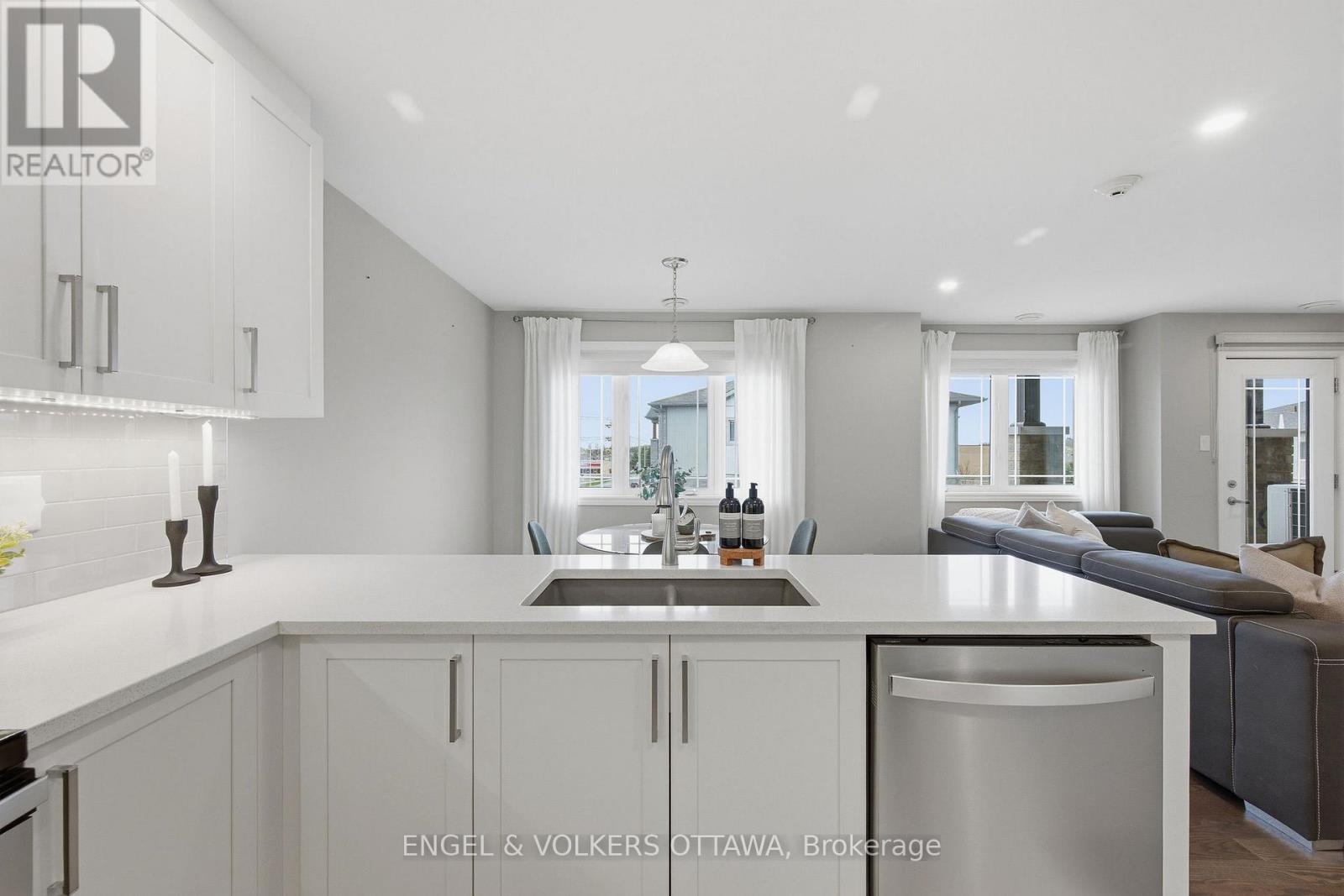10 - 365 Tribeca Private, Ottawa, Ontario K2J 6B4 - Photo 12 - X13445724