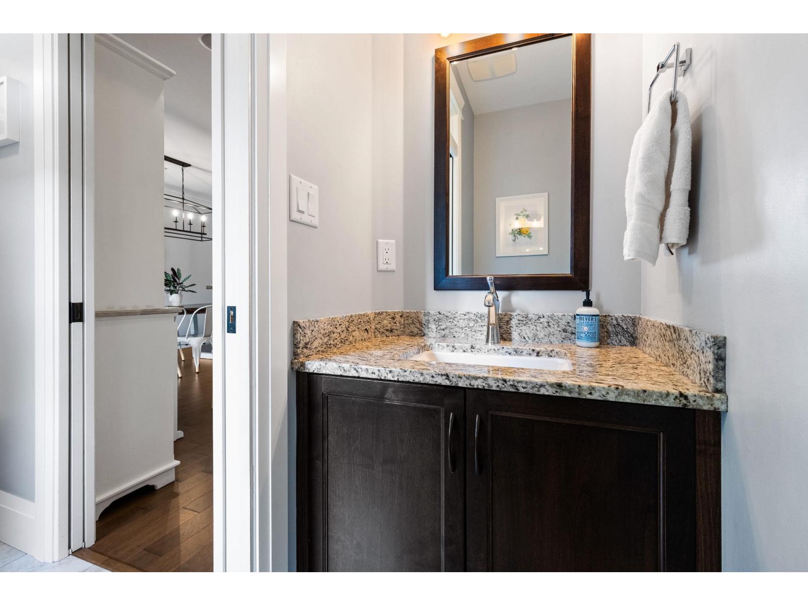 5753 Garrison Boulevard, Garrison Crossing, Chilliwack, British Columbia  V2R 0S8 - Photo 19 - R3133381