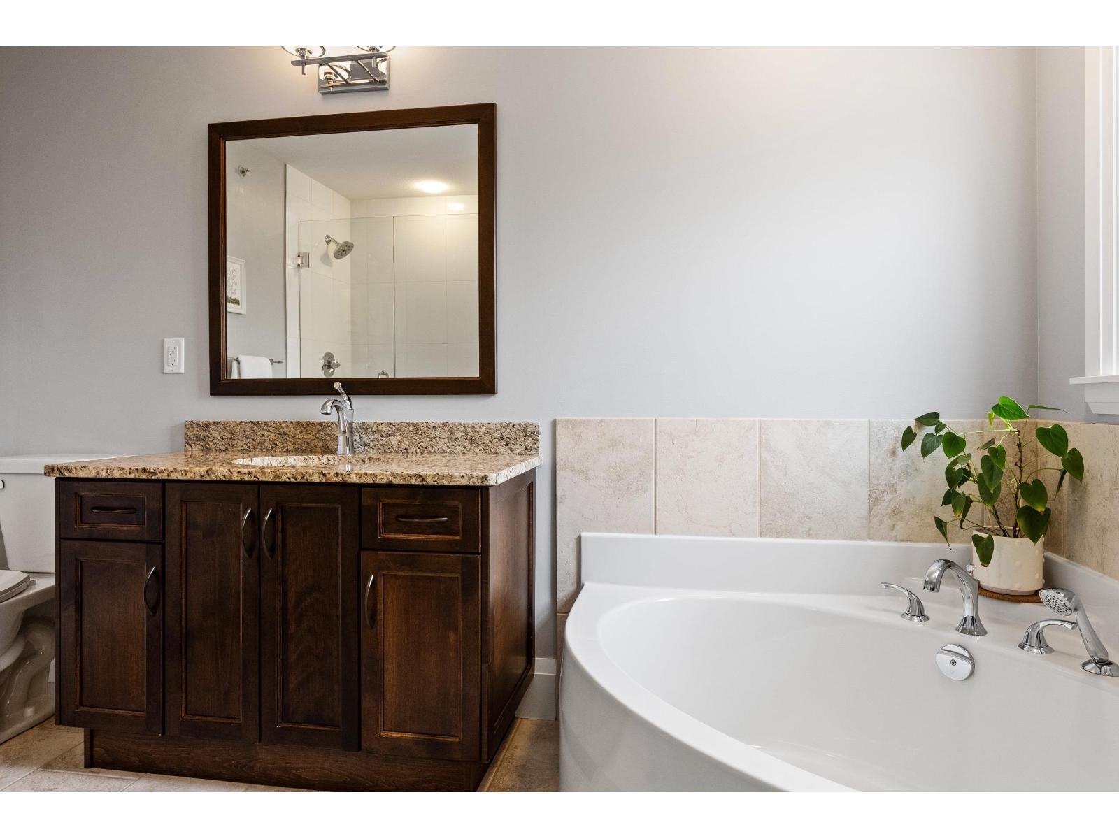 5753 Garrison Boulevard, Garrison Crossing, Chilliwack, British Columbia  V2R 0S8 - Photo 22 - R3133381