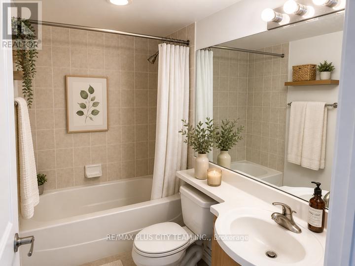 2812 - 763 Bay Street, Toronto, Ontario  M5G 2R3 - Photo 10 - C13446034