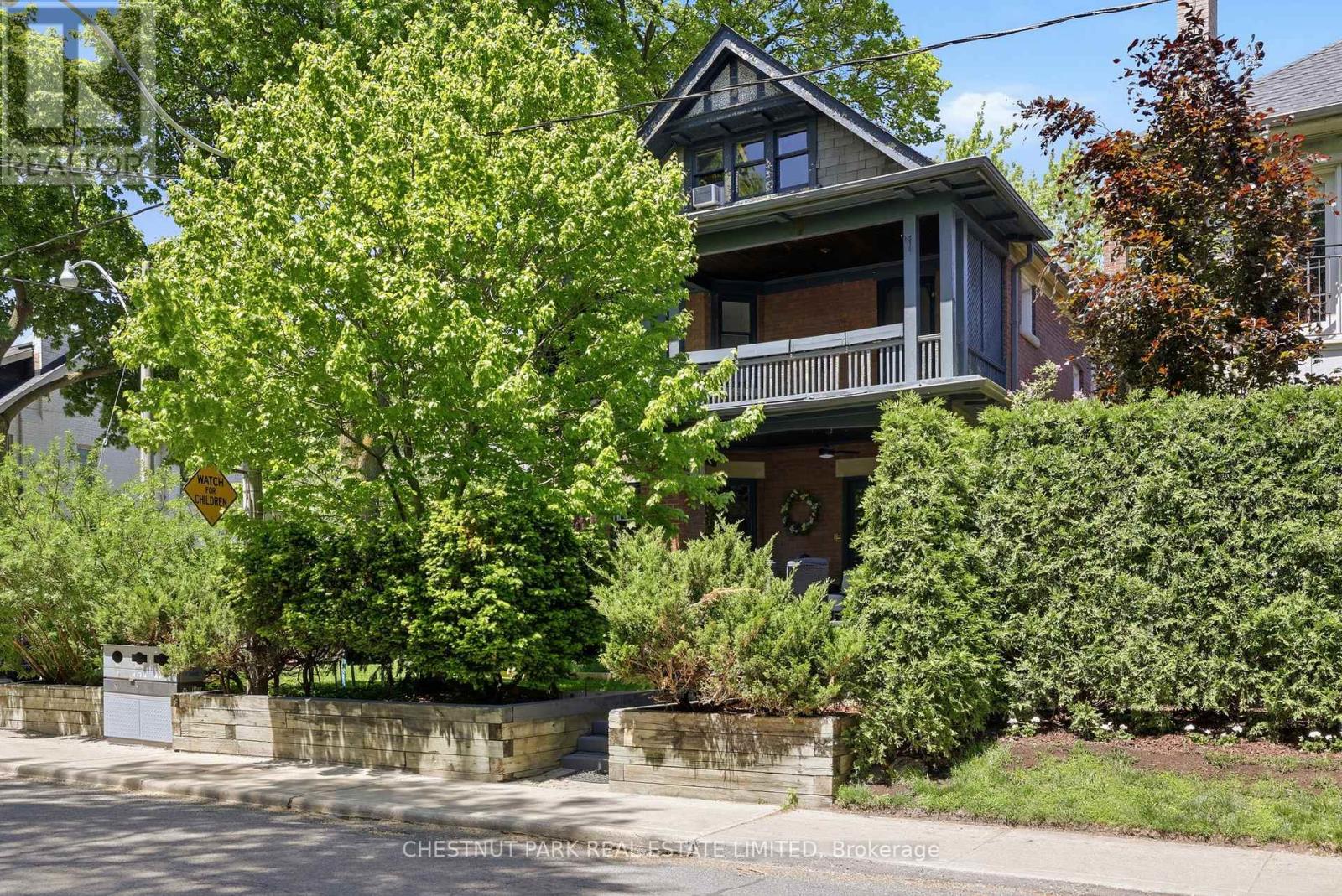490 SUMMERHILL AVENUE, Toronto, Ontario