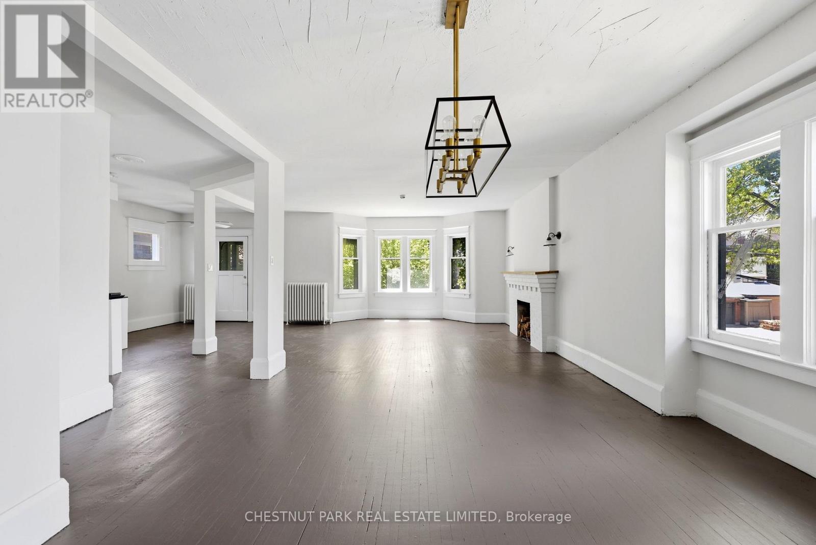 490 Summerhill Avenue, Toronto, Ontario  M4W 2E5 - Photo 7 - C13446044