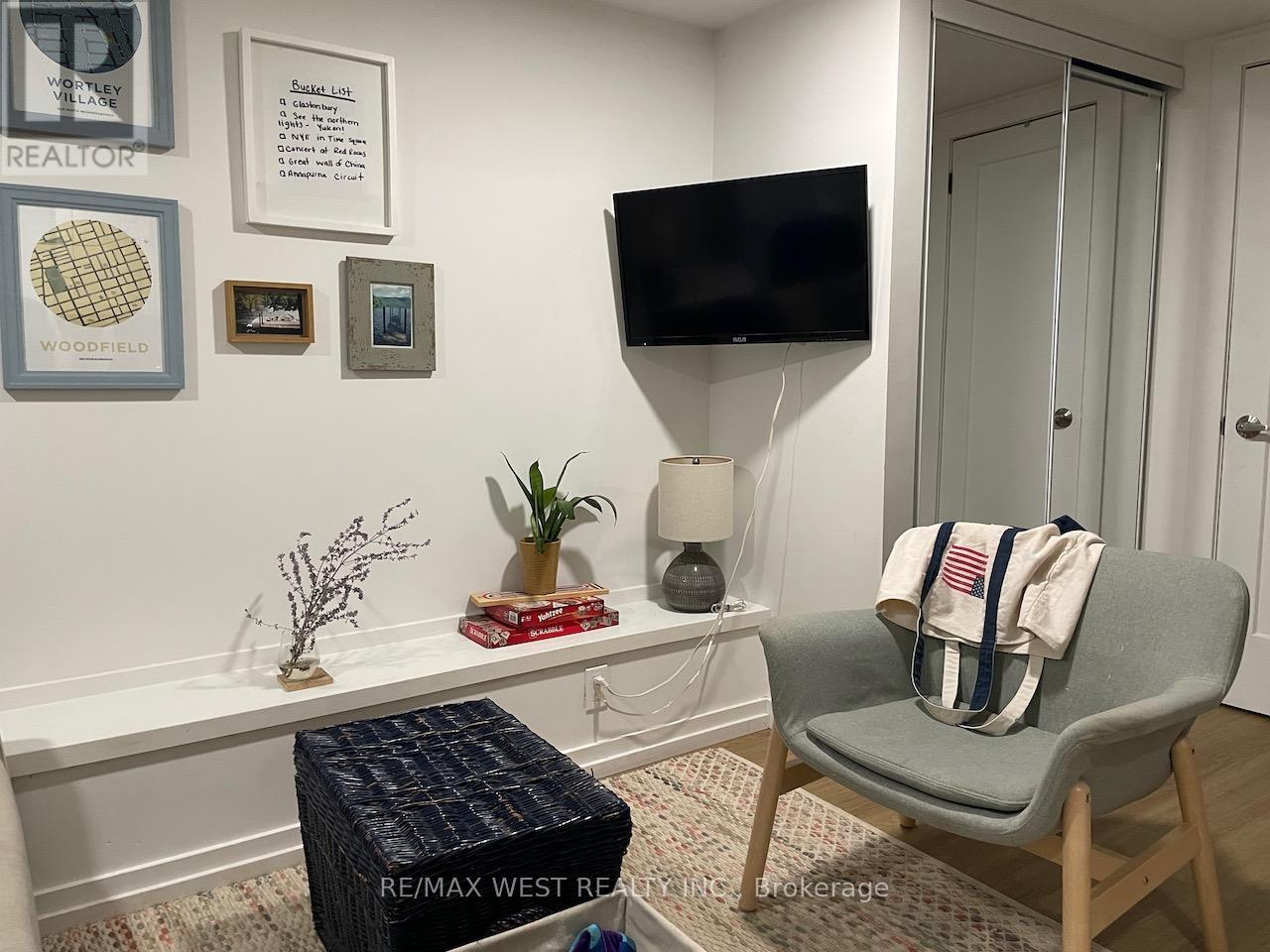 76 Bellwoods Avenue, Toronto, Ontario  M6J 2P4 - Photo 21 - C13446080