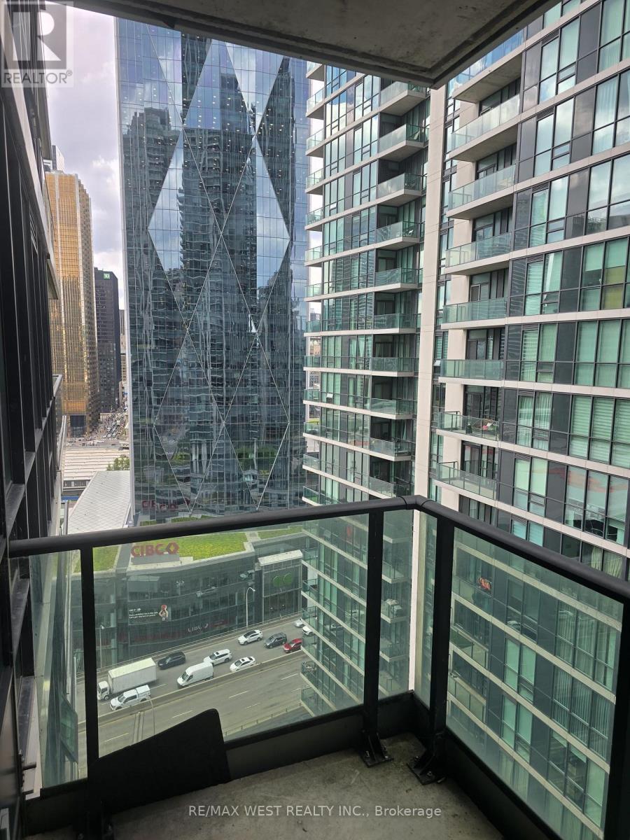 2305 - 33 Bay Street, Toronto, Ontario  M5J 2Z3 - Photo 6 - C13446156