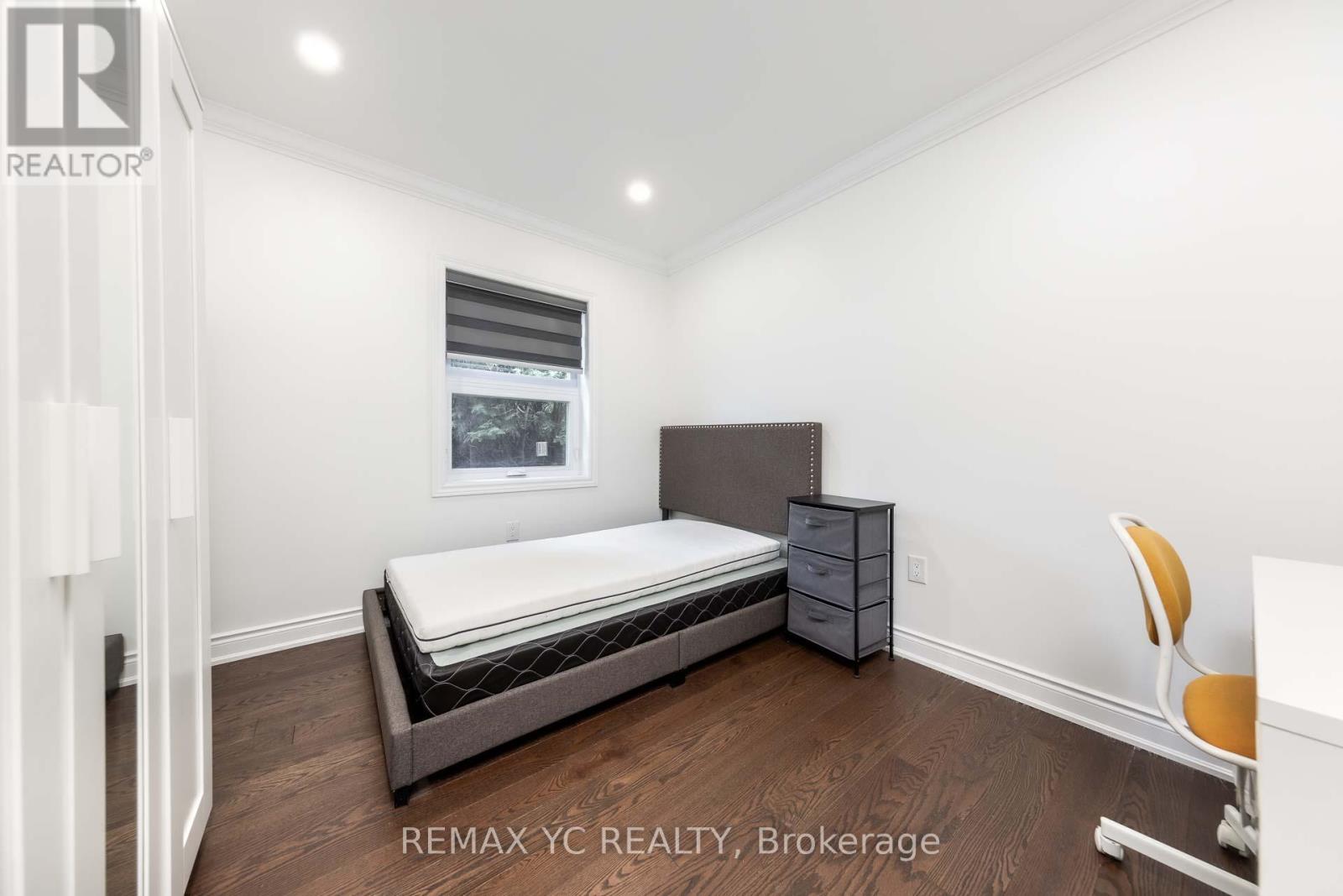 77 Talbot Road, Toronto, Ontario  M2M 1S1 - Photo 18 - C13446160