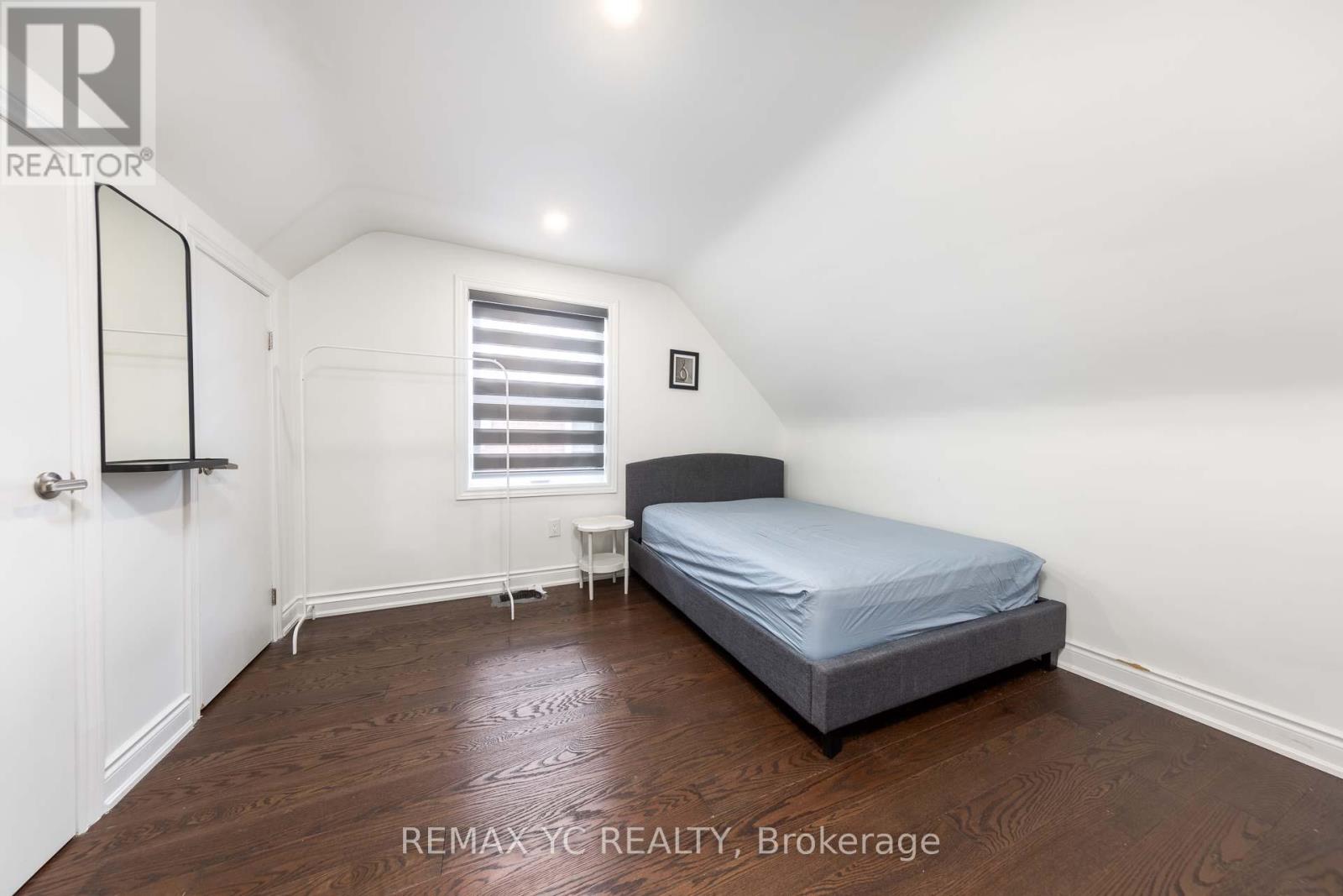77 Talbot Road, Toronto, Ontario  M2M 1S1 - Photo 23 - C13446160