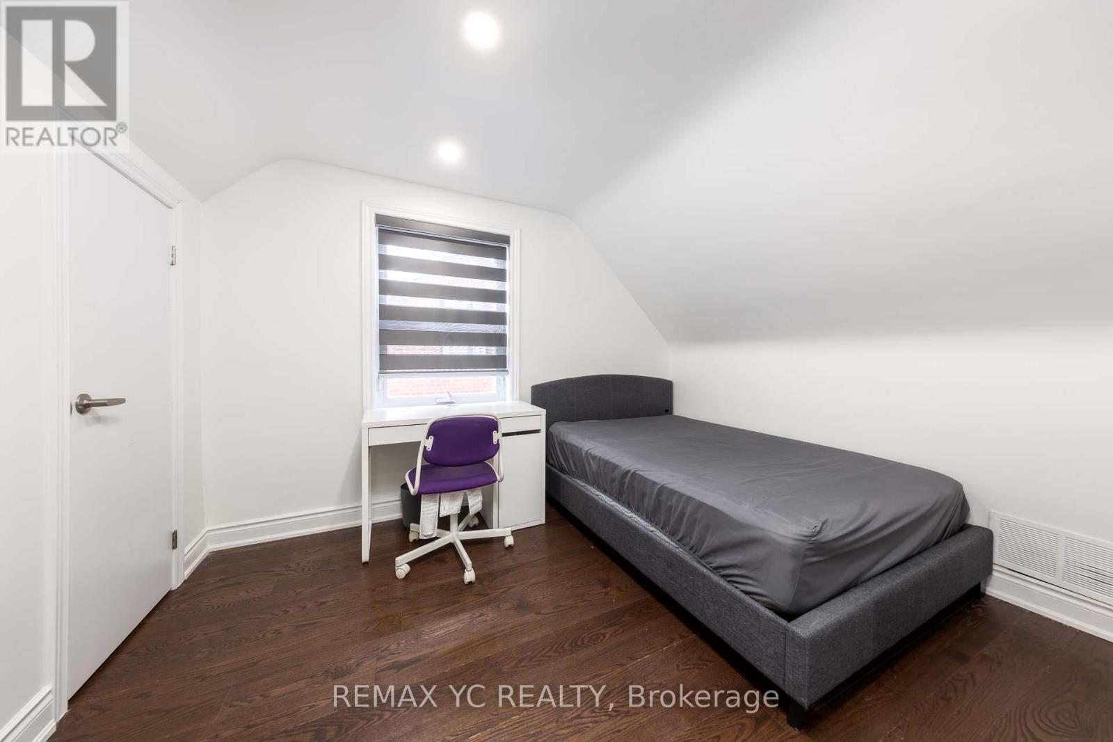 77 Talbot Road, Toronto, Ontario  M2M 1S1 - Photo 25 - C13446160