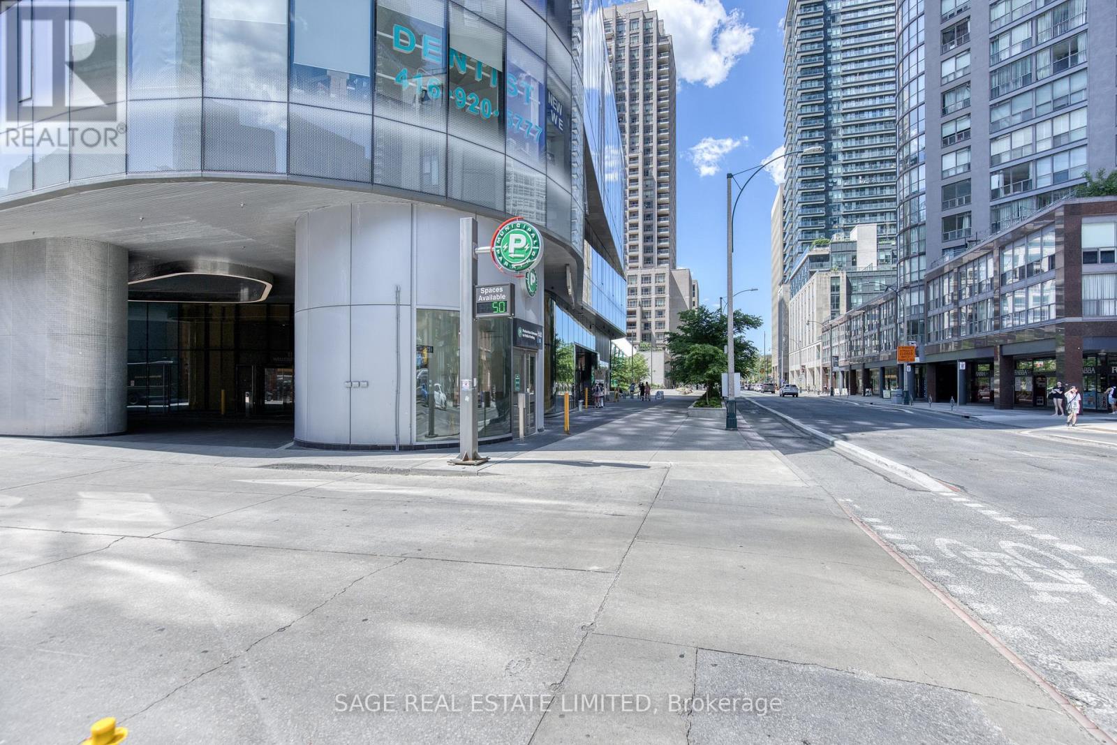2613 - 11 Wellesley Street W, Toronto, Ontario  M4Y 0G4 - Photo 29 - C13446296