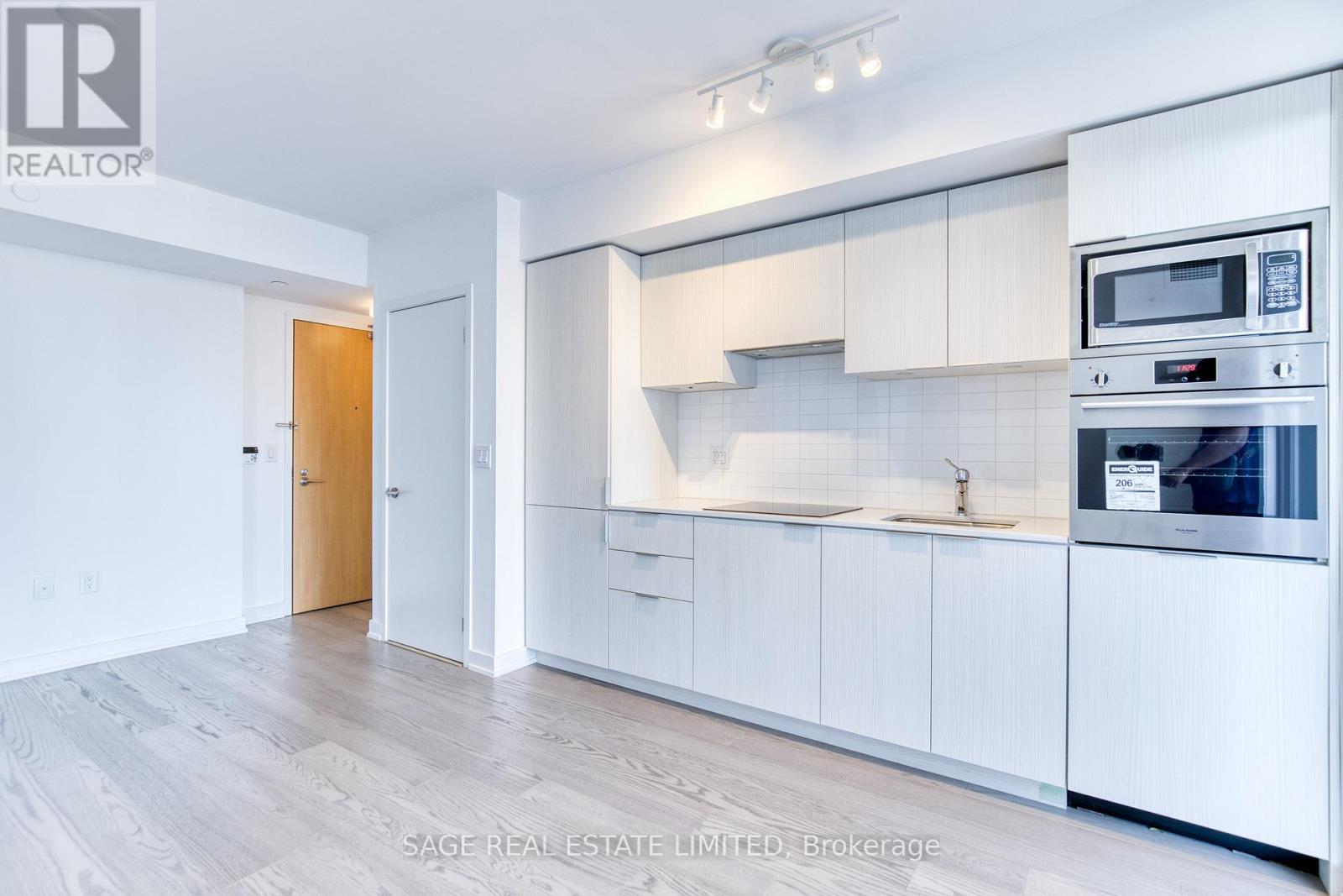 2613 - 11 Wellesley Street W, Toronto, Ontario  M4Y 0G4 - Photo 6 - C13446296