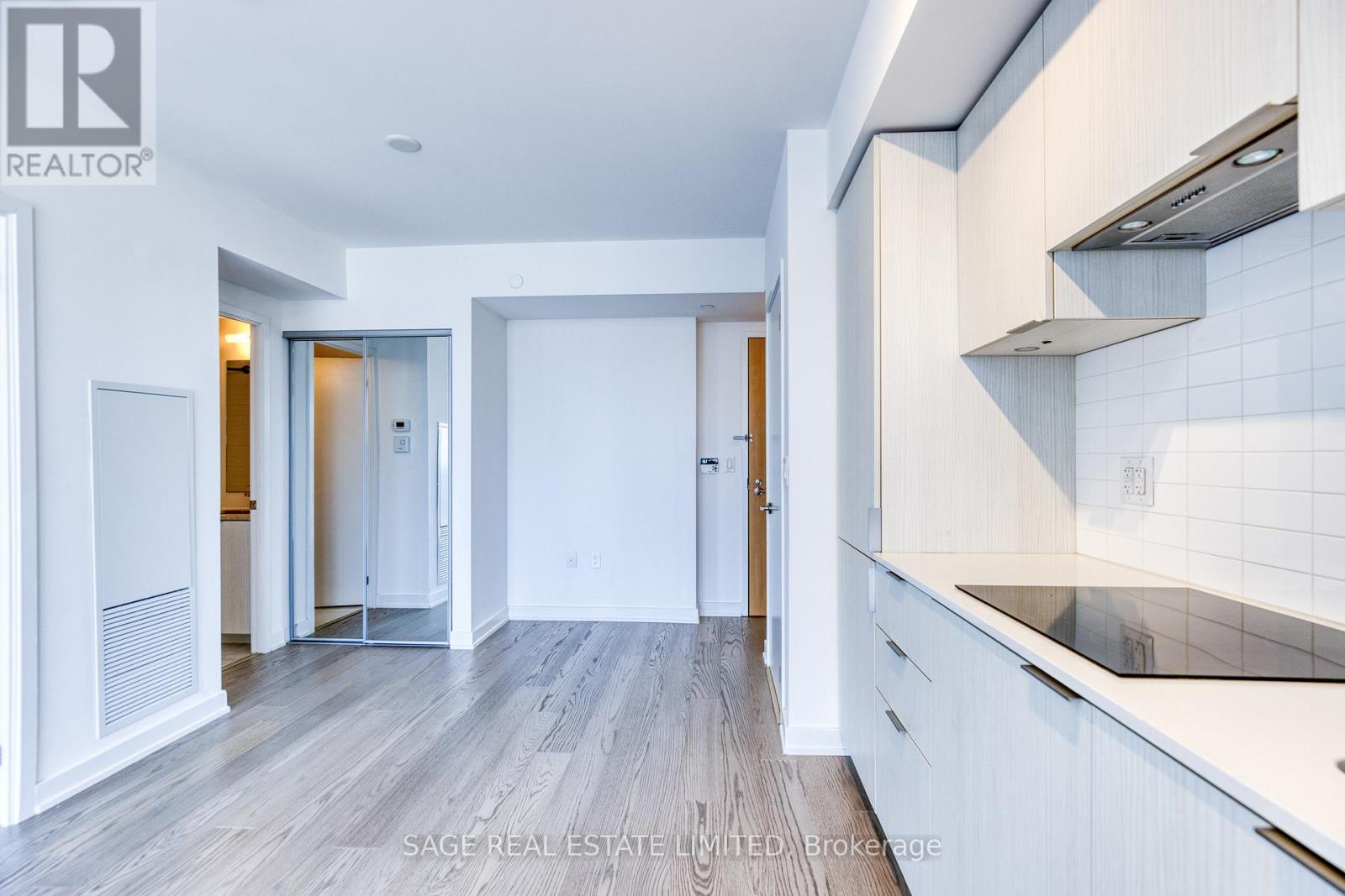 2613 - 11 Wellesley Street W, Toronto, Ontario  M4Y 0G4 - Photo 9 - C13446296