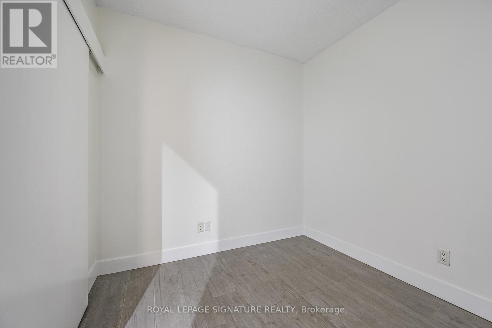 2303 - 218 Queens Quay, Toronto, Ontario  M5J 2Y6 - Photo 22 - C13446320