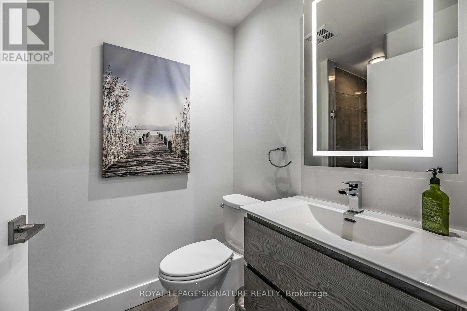 2303 - 218 Queens Quay, Toronto, Ontario  M5J 2Y6 - Photo 27 - C13446320