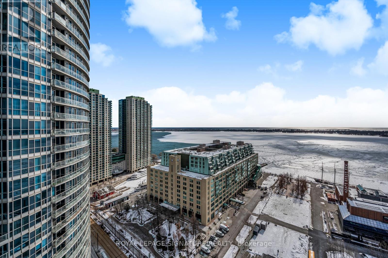 2303 - 218 Queens Quay, Toronto, Ontario  M5J 2Y6 - Photo 31 - C13446320
