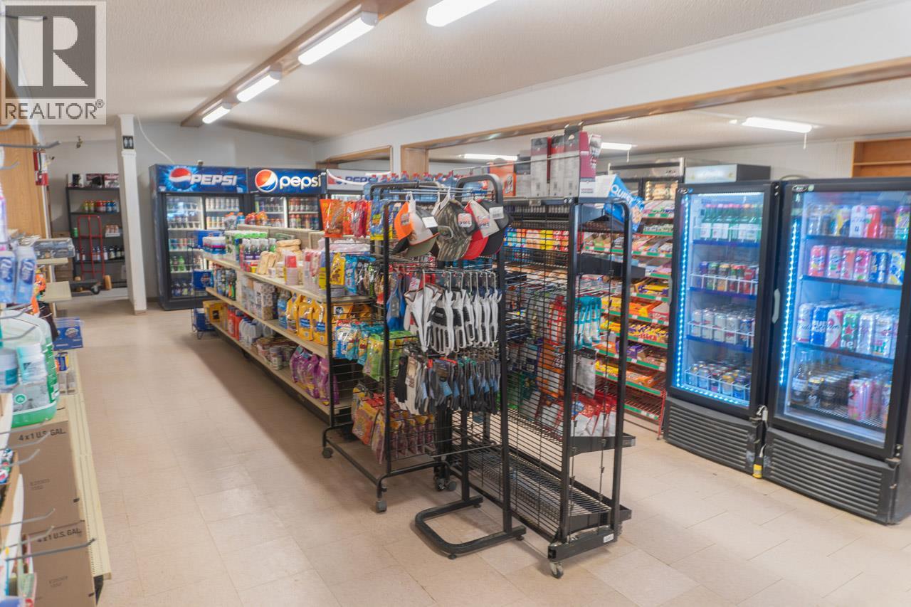 5025 Highway 97, Farmington, British Columbia  V3K 0G6 - Photo 12 - 10384682