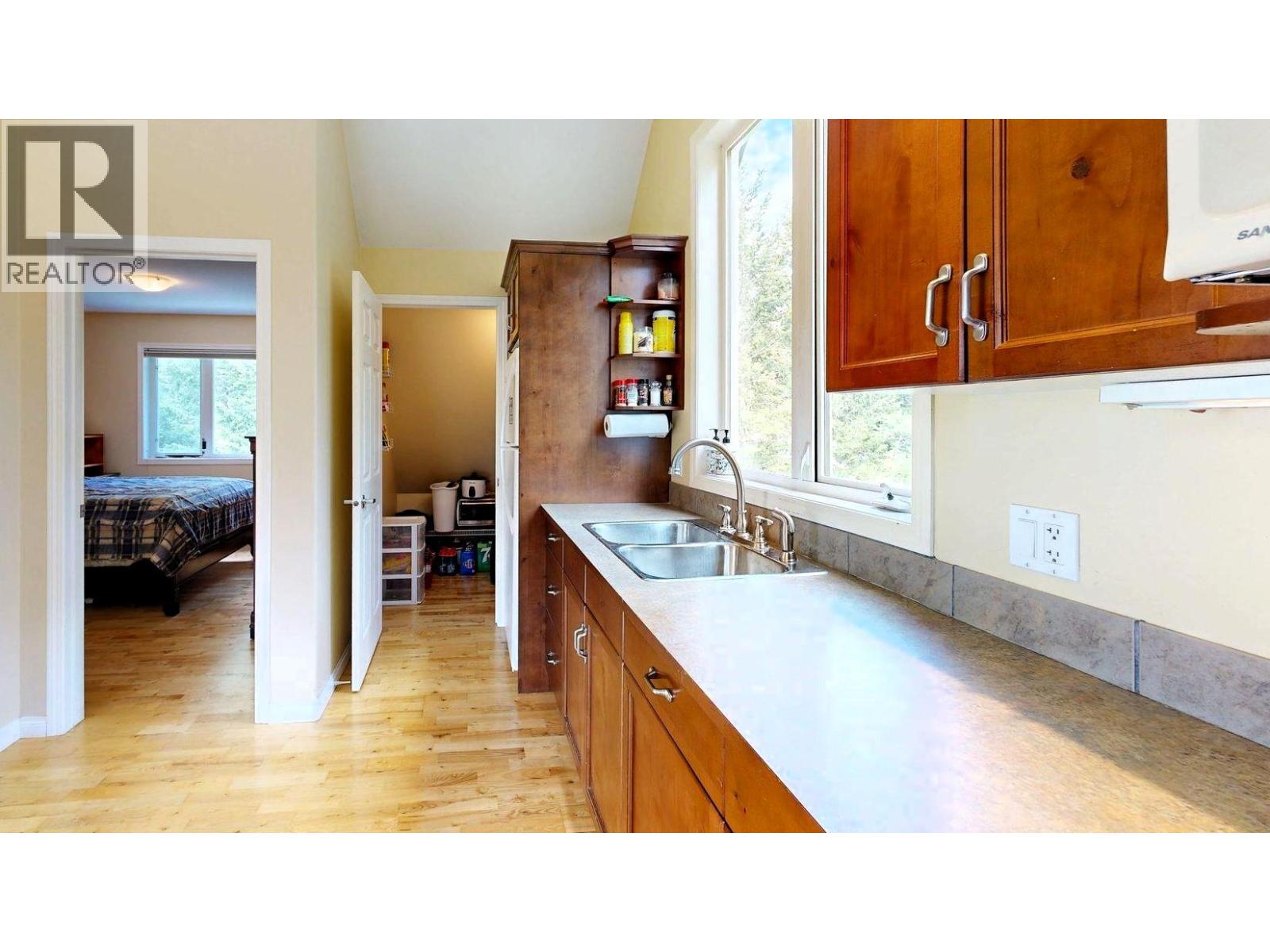 9395 Pinto Road, Invermere, British Columbia  V0A 1K2 - Photo 92 - 10389563
