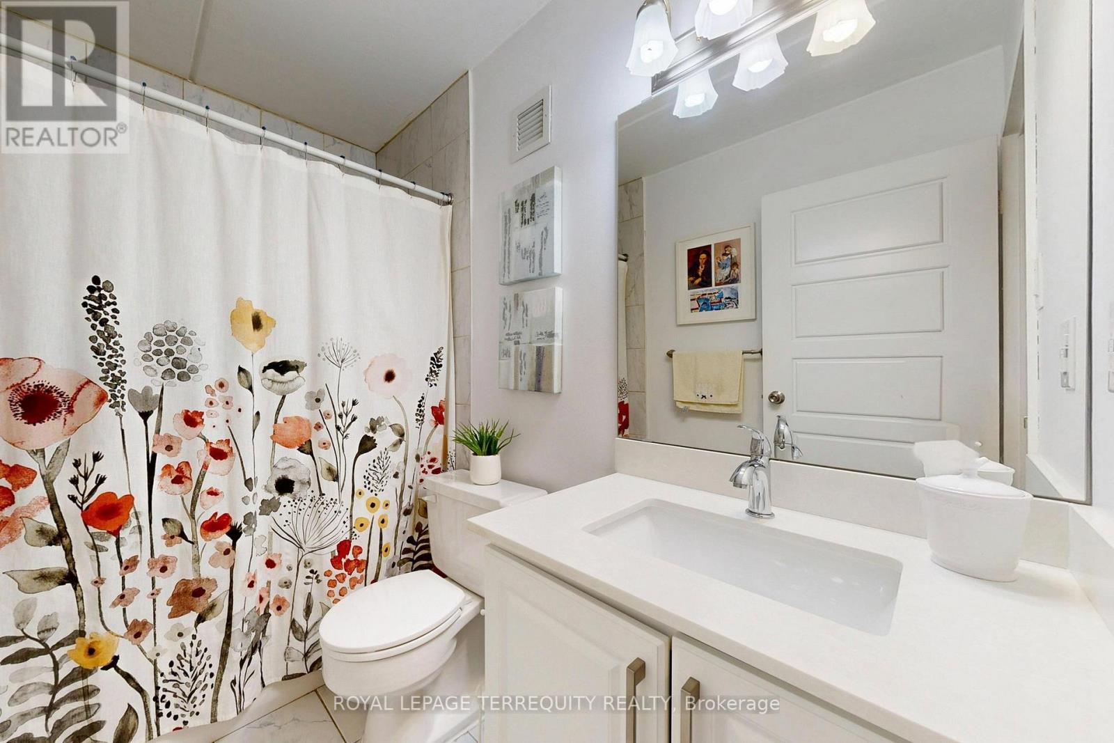 212 - 2 Glamorgan Avenue, Toronto, Ontario  M1P 2M8 - Photo 13 - E13446042