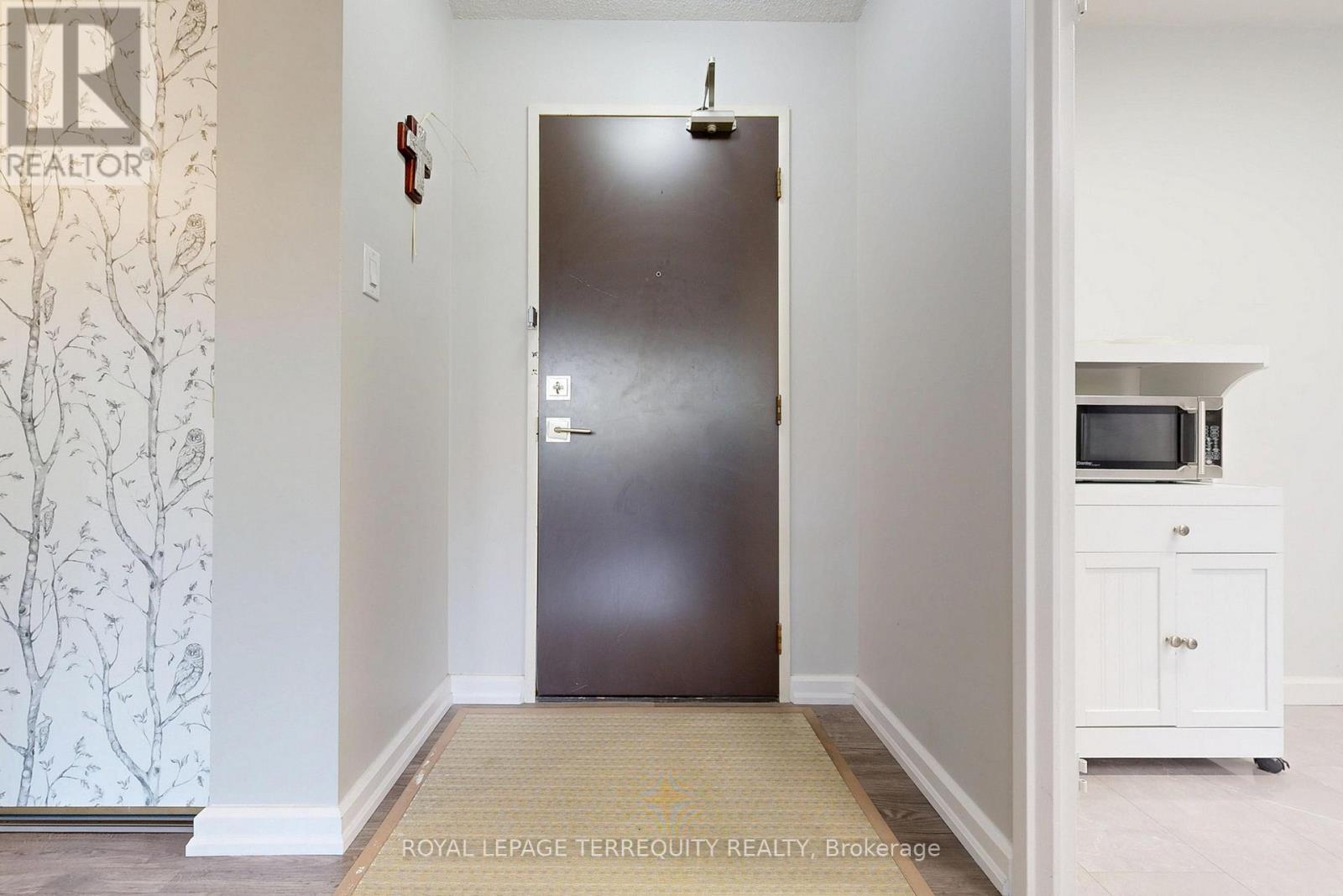 212 - 2 Glamorgan Avenue, Toronto, Ontario  M1P 2M8 - Photo 18 - E13446042