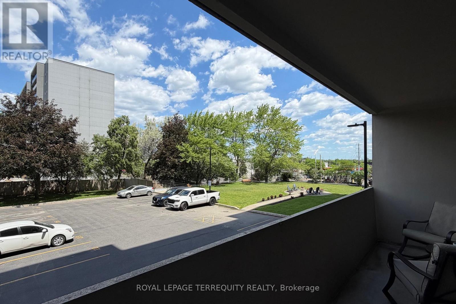 212 - 2 Glamorgan Avenue, Toronto, Ontario  M1P 2M8 - Photo 20 - E13446042